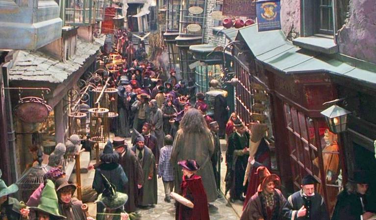 Most Beautifully Designed Locations In Harry Potter 3 Movies