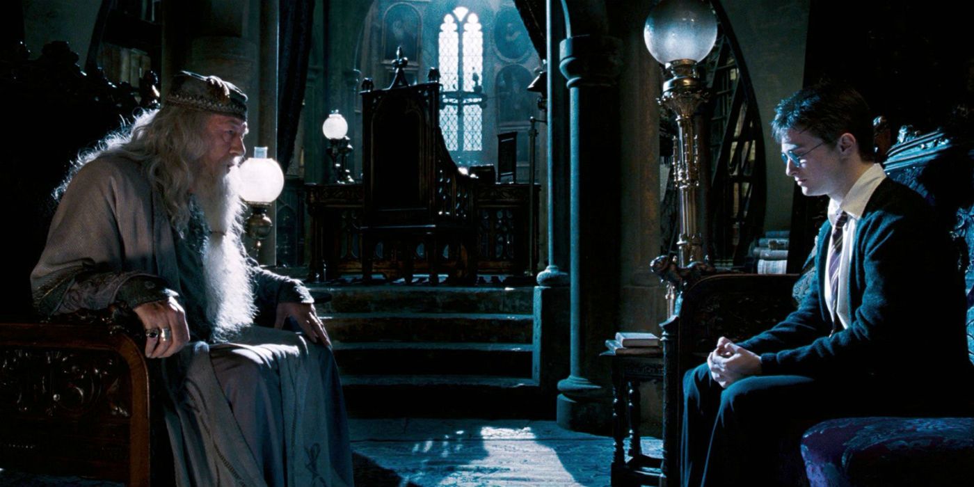 Harry Potter 5 Reasons Dumbledore Should Have Told Harry About The Prophecy Earlier (& 5 He Was Right Not To)