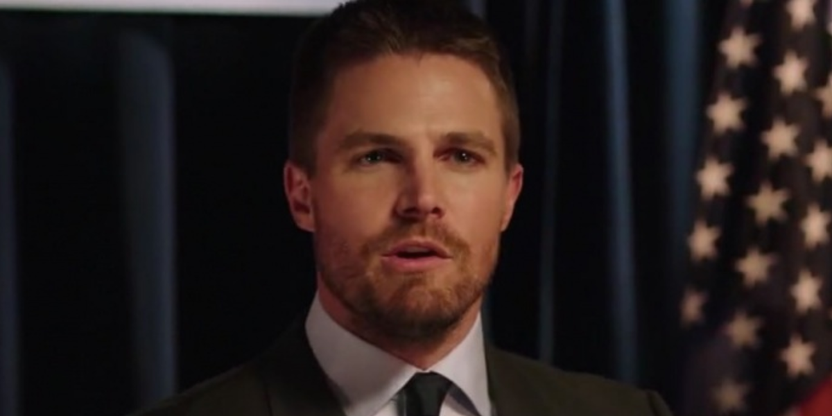 Arrow ‘Fighting Fire With Fire’ Promo: Vigilante Vs Mayor Queen