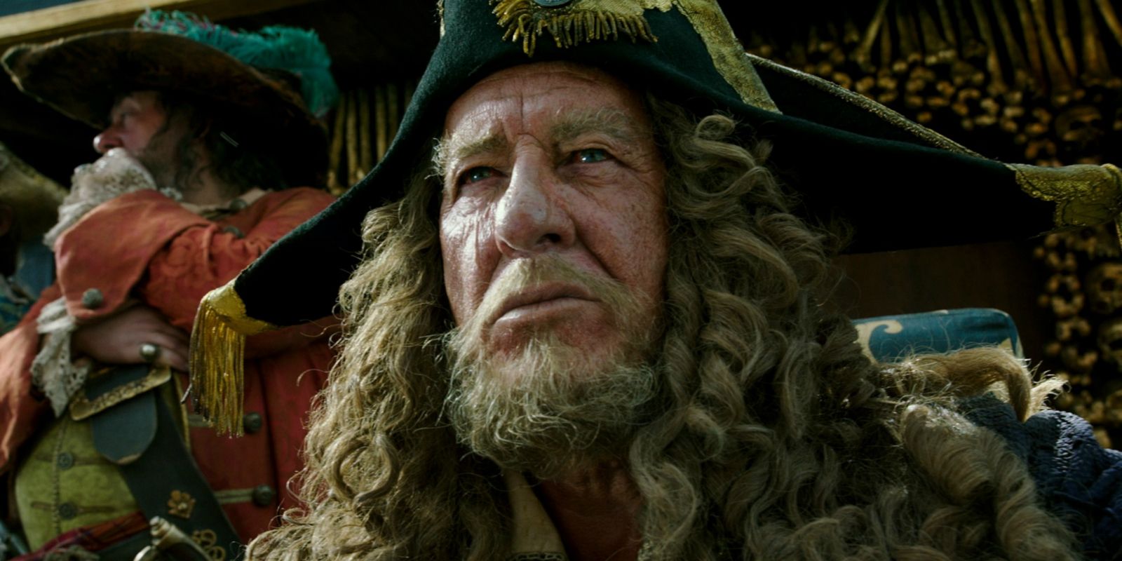 Geoffrey Rush Talks Pirates 5 Twist | Screen Rant