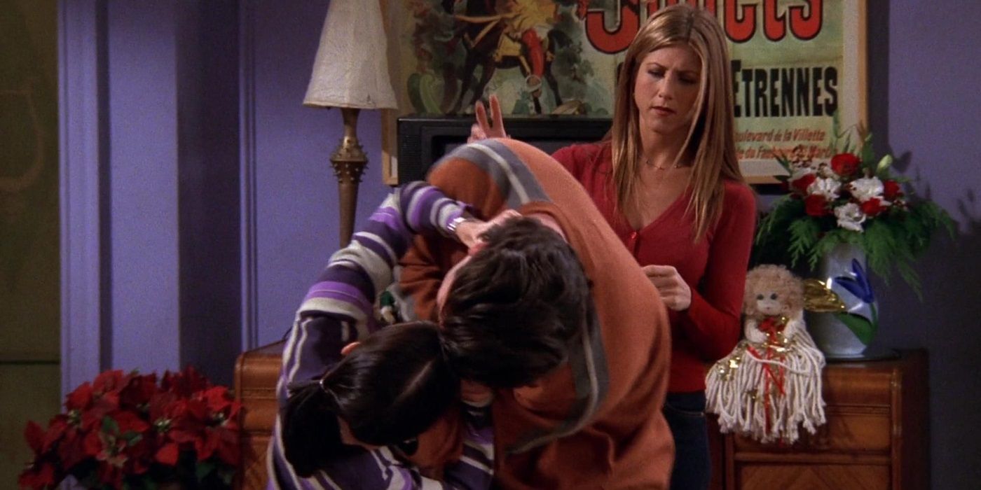 Friends 15 Creepy Times Ross And Monica Forgot They Were Brother And Sister