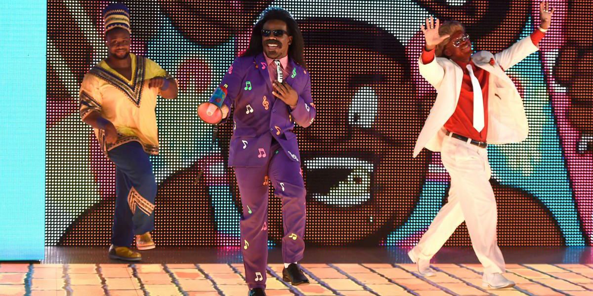 WWE SmackDown The New Day Dresses Up As WWE Legends