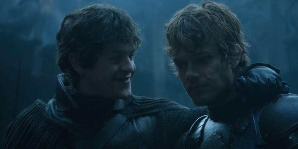 Game of Thrones 5 Reasons Joffrey Was The Worst Villain (& 5 It Was Ramsay)