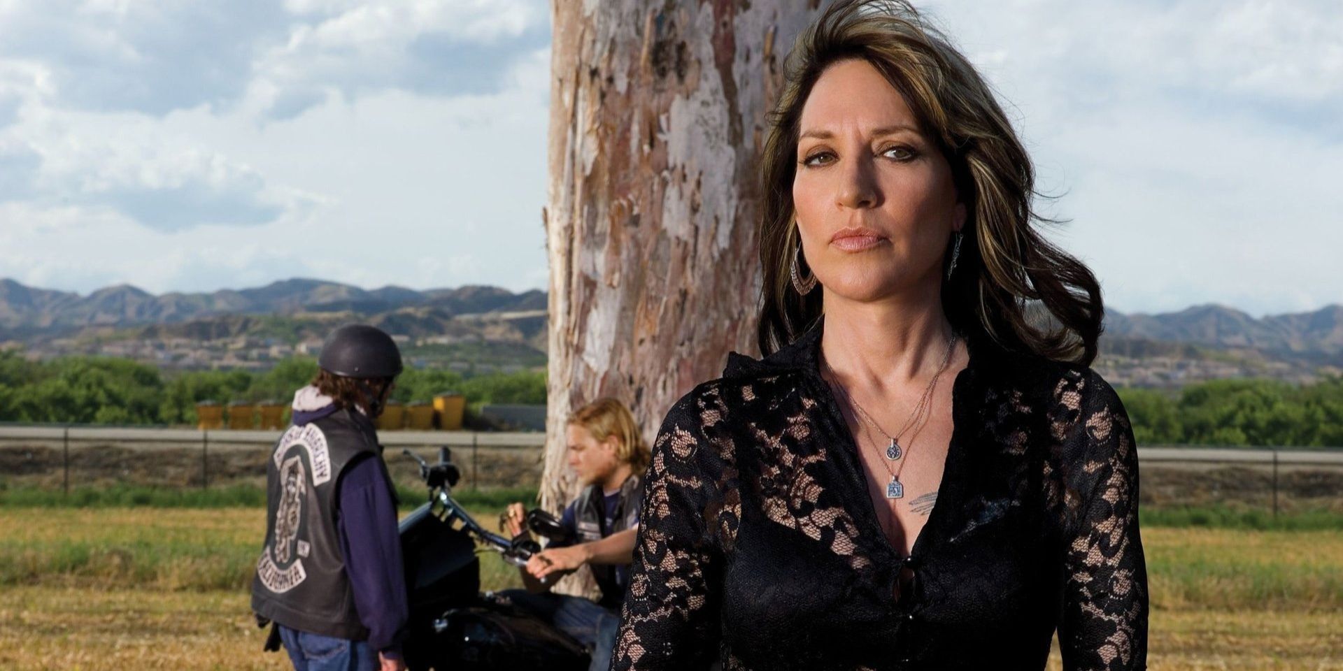 Sons Of Anarchy 20 Things That Make No Sense About Gemma