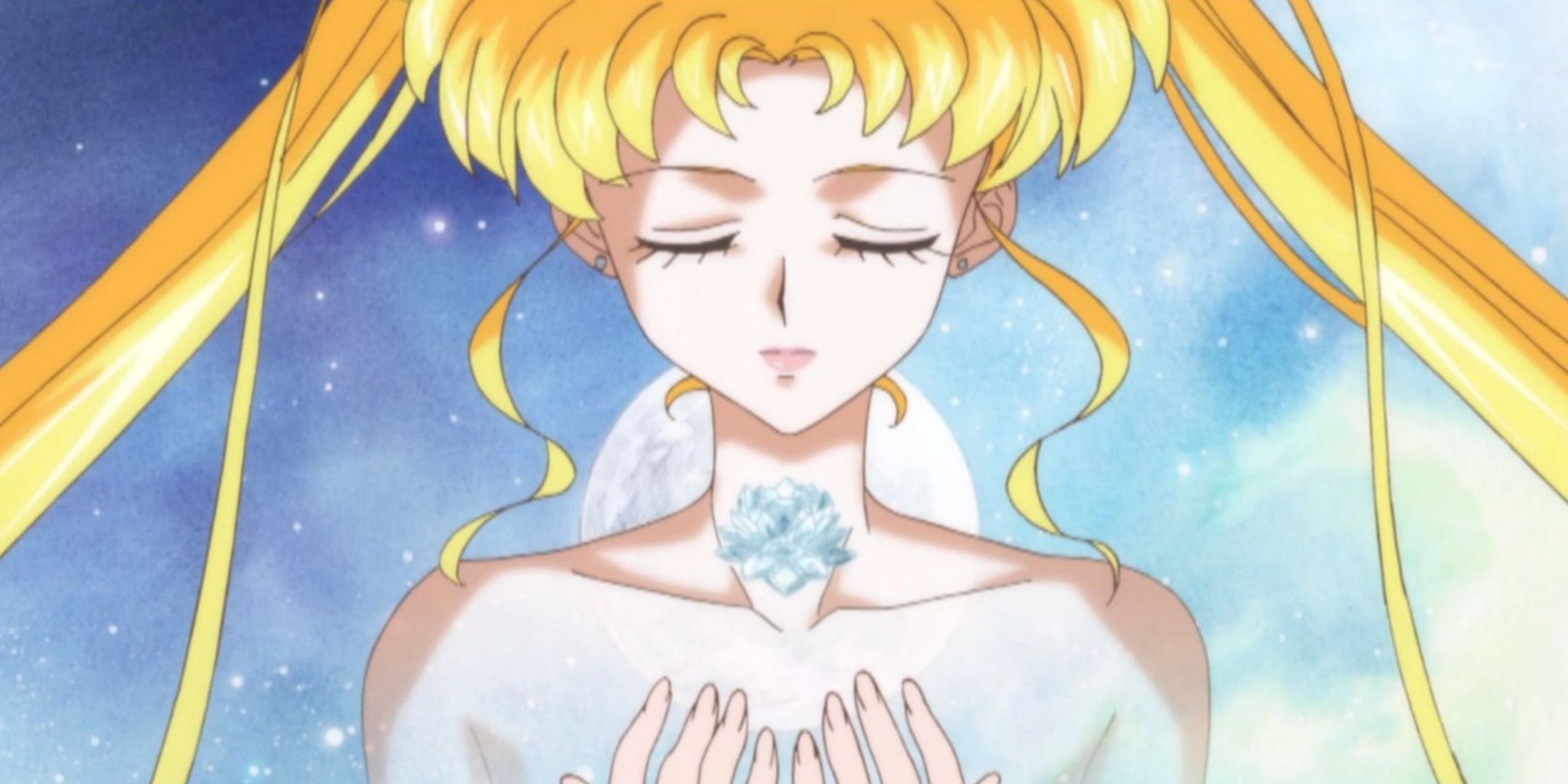Usagi Tsukino holds the Silver Crystal in Sailor Moon Crystal