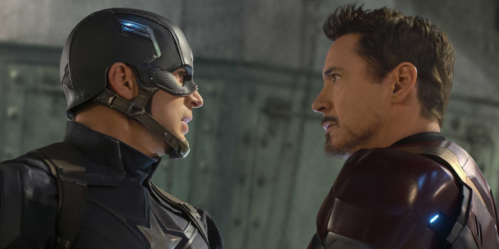 Captain America vs Iron Man in Captain America Civil War