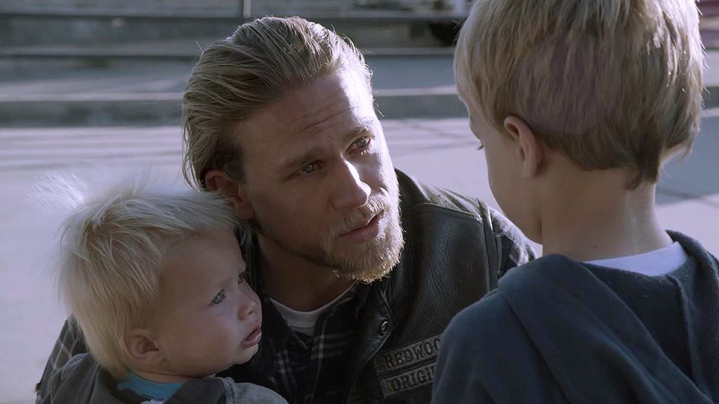 Sons Of Anarchy 20 Things That Make No Sense About Jax Teller