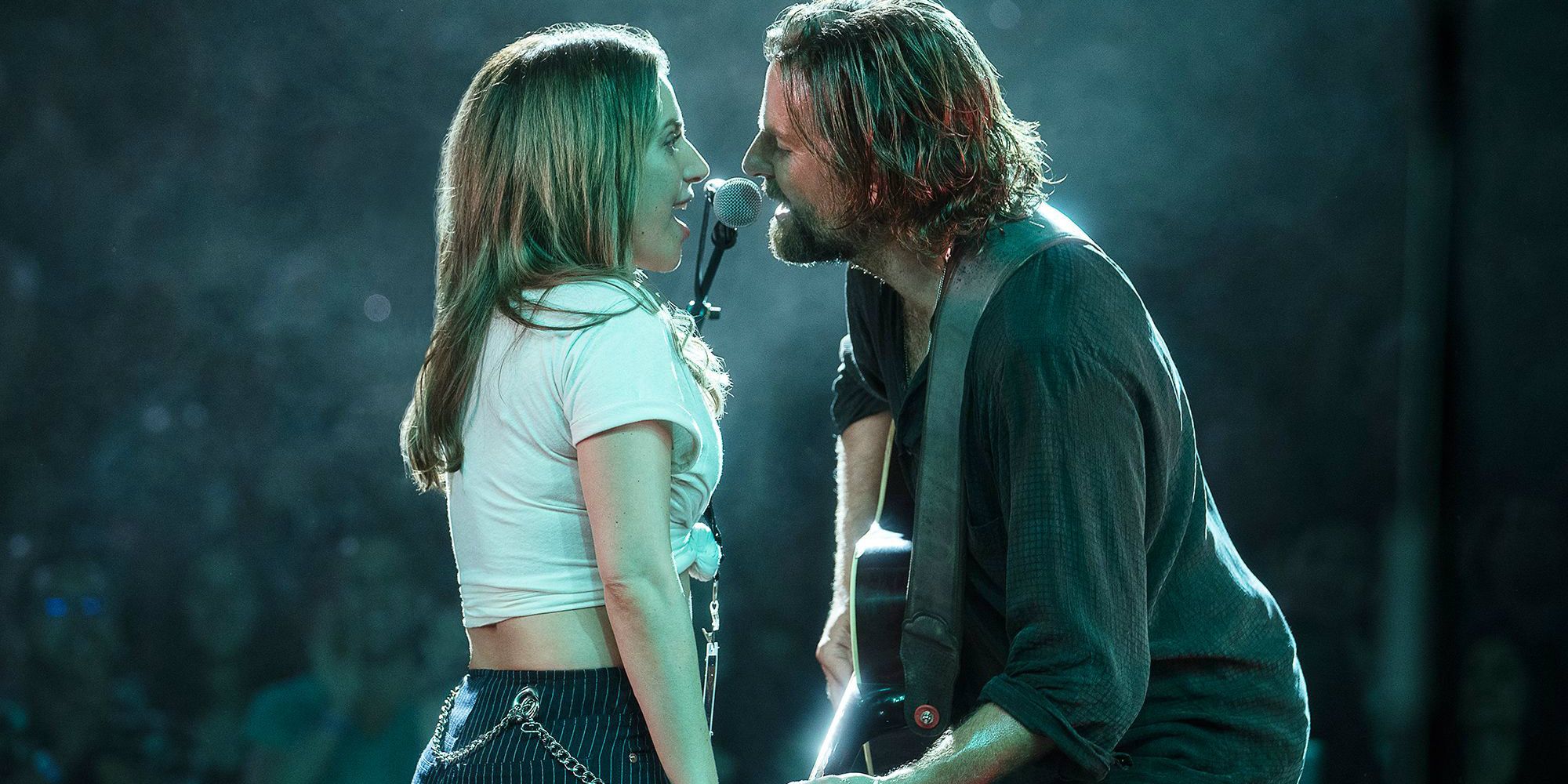 Lady Gaga and Bradley Cooper in A Star is Born 2018