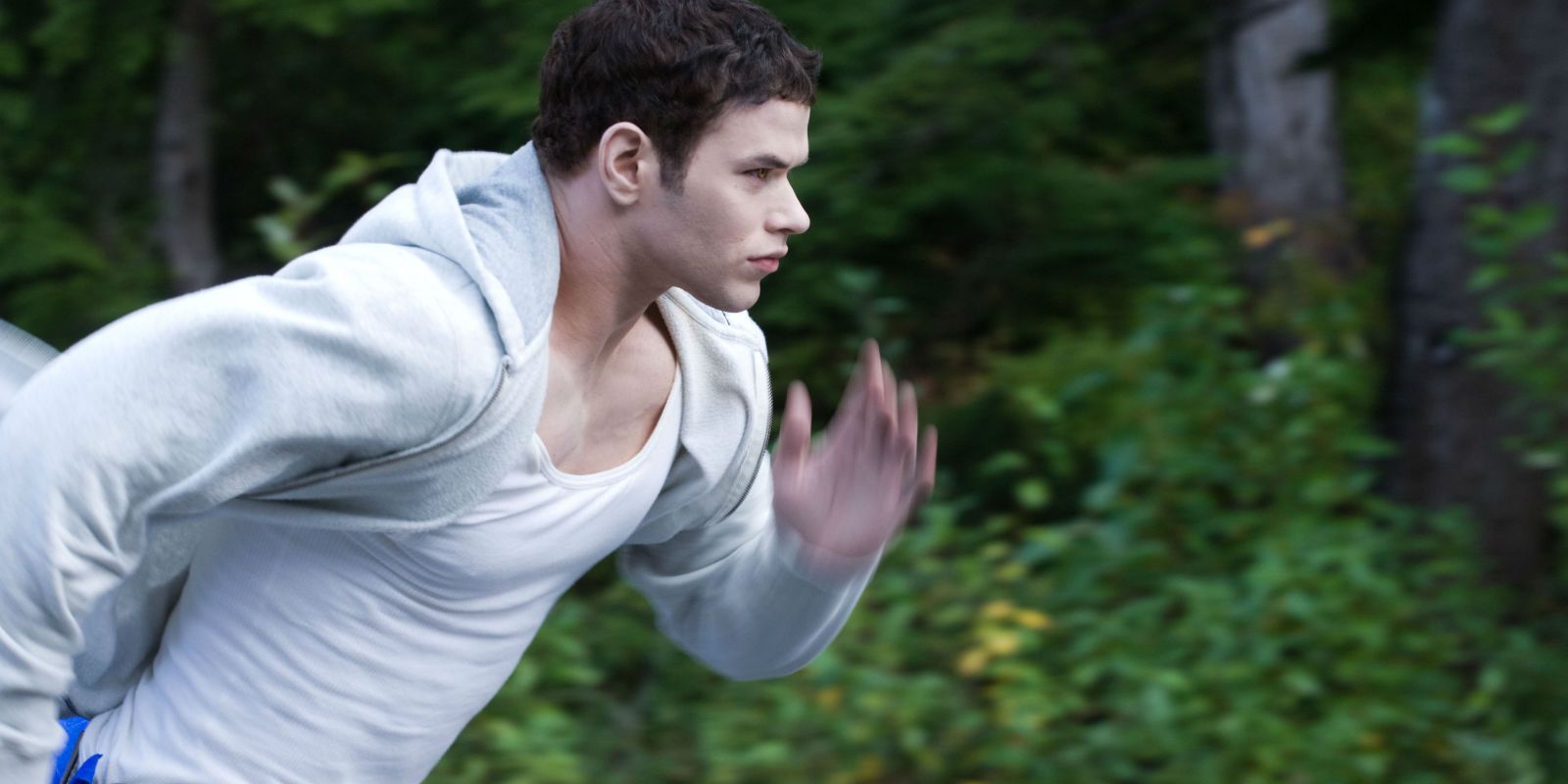 Twilight 20 Wild Details Only True Fans Know About Emmett Cullen