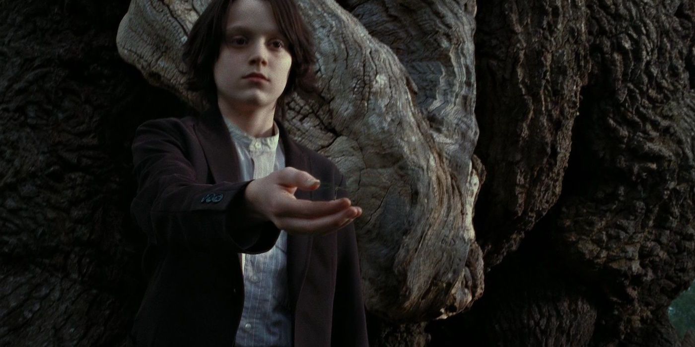 Severus Snape as a child Harry Potter 7 Deathly Hallows Part 2 severus snape and lily evans 27567989 1920 800 1