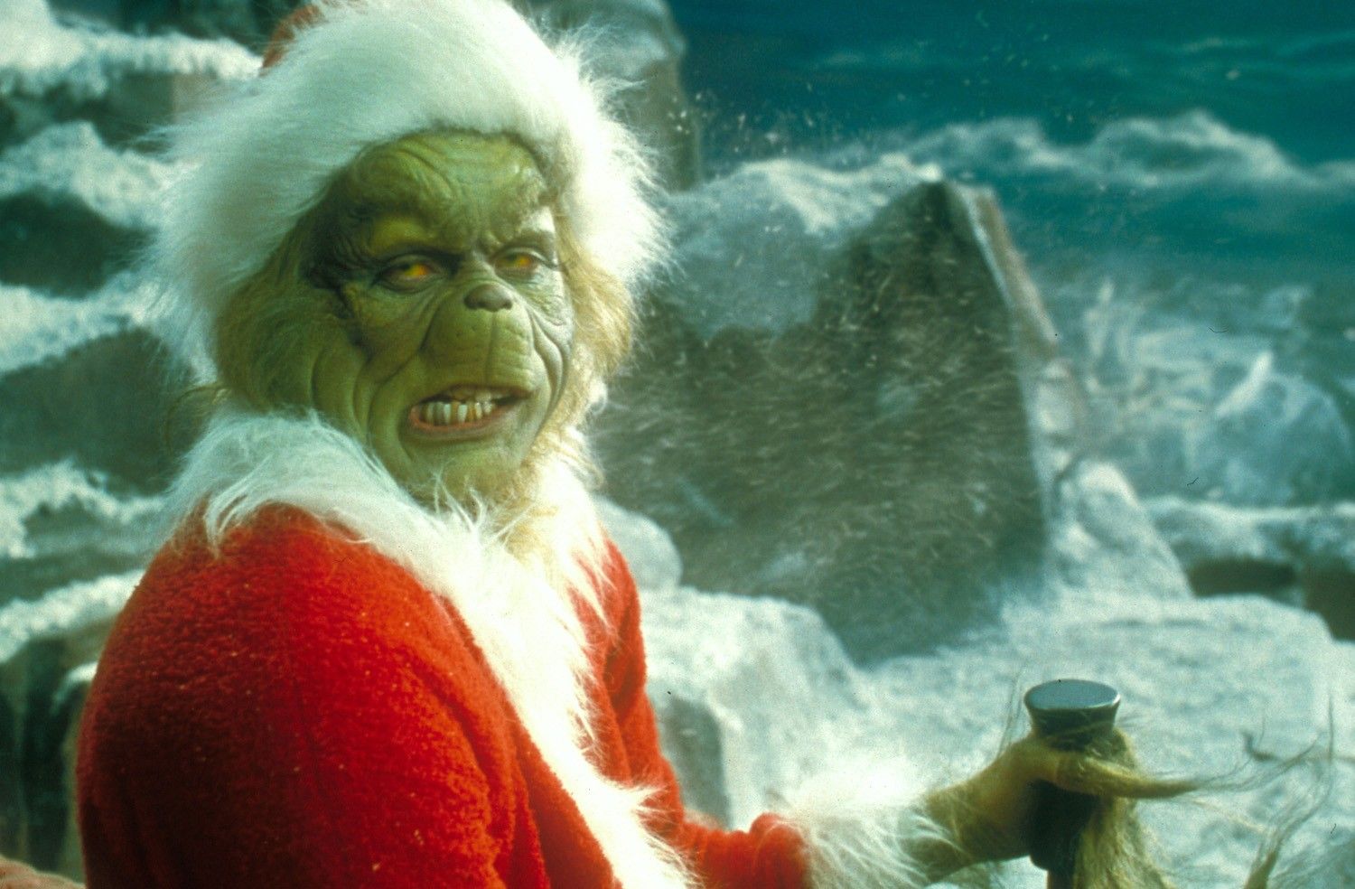 25 Wild Details Behind The Making Of Jim Carrey’s Grinch Movie