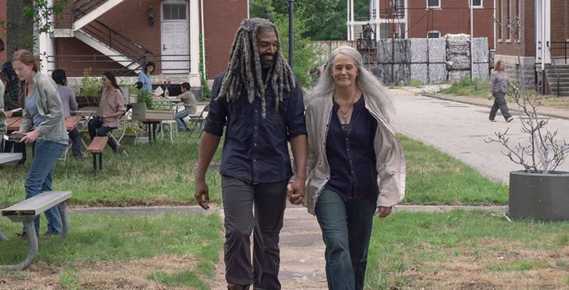 The Walking dead de Franck Darabont (la ligne verte) - Page 7 Walking-Dead-Season-9-Time-Jump-Ezekiel-Carol