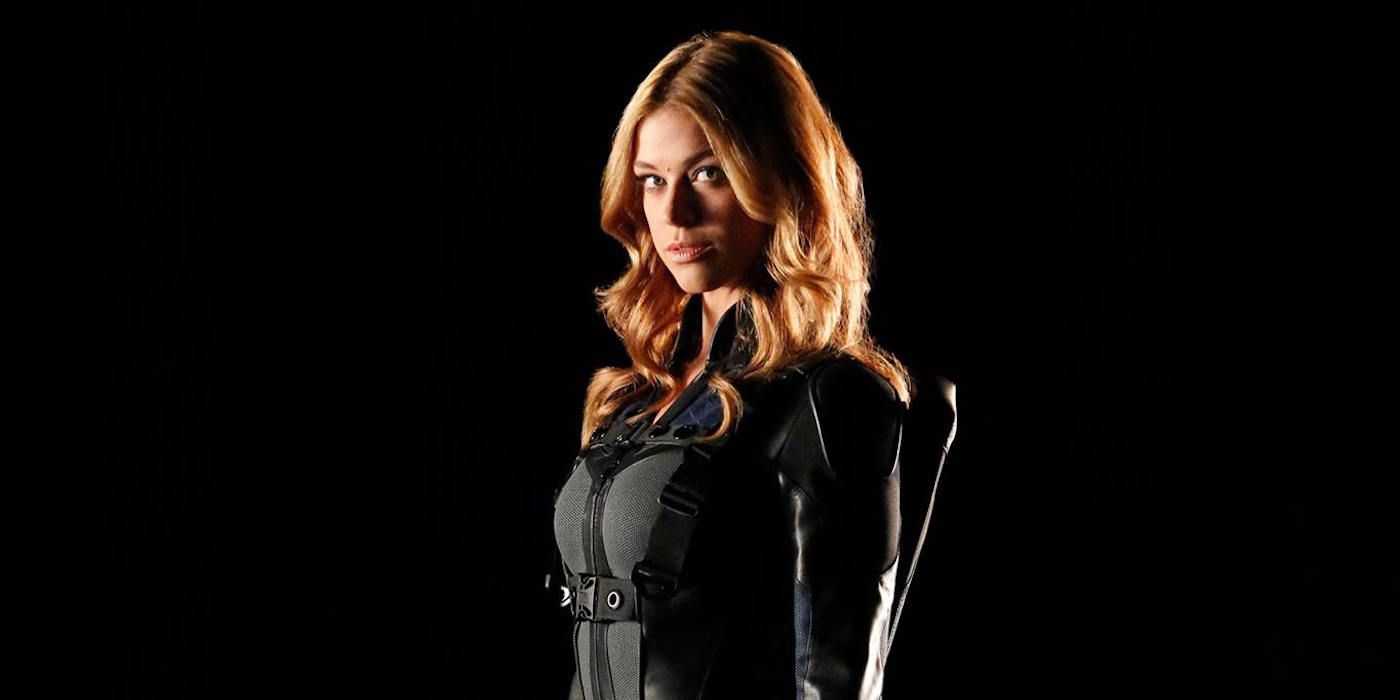 Agentes da SHIELD Star pede aos fãs que façam campanha pelo retorno do  Mockingbird MCU » Notícias de filmes