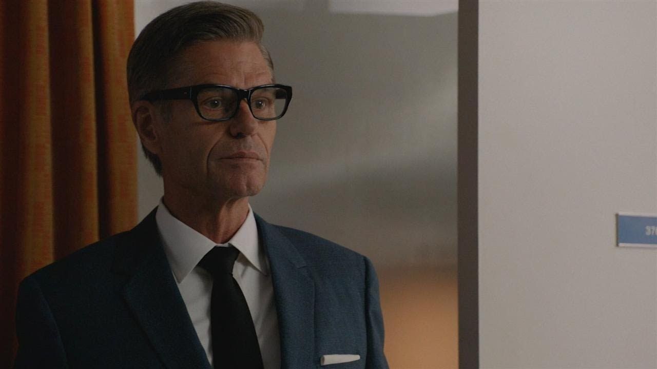 8 Guest Stars On Mad Men You Might Have Missed