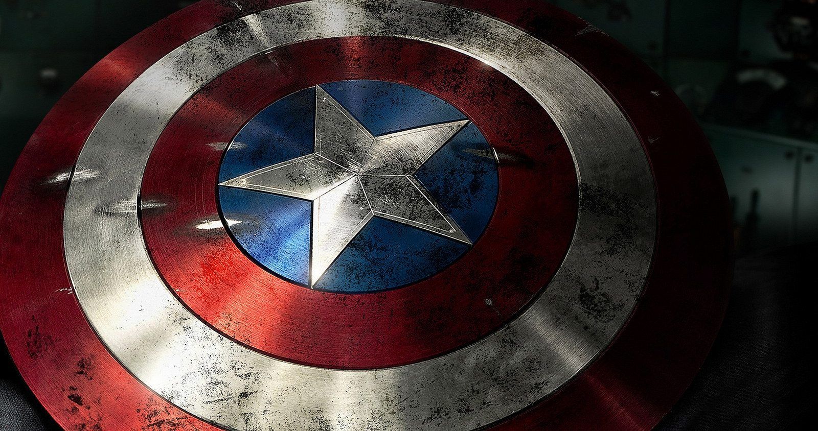 10 Ways Captain Americas Shield Bends The Rules Of Science