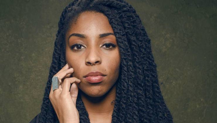 The Myers Briggs Types Of Booksmart Characters Screenrant