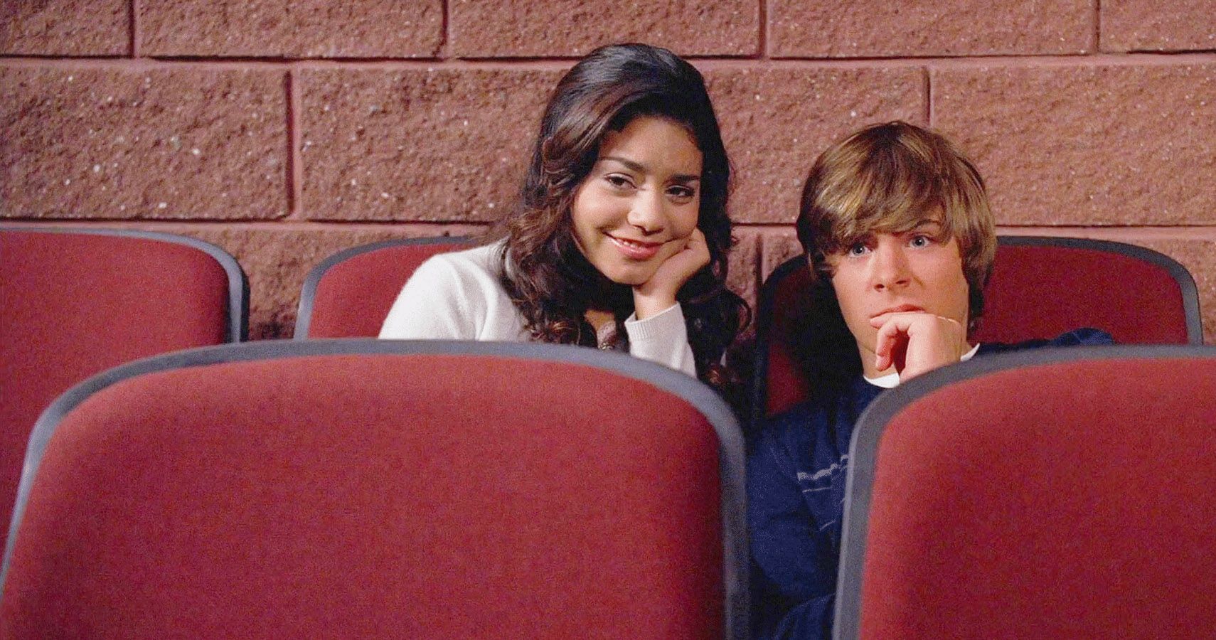 High School Musical 10 Best Songs Of The Trilogy Screenrant