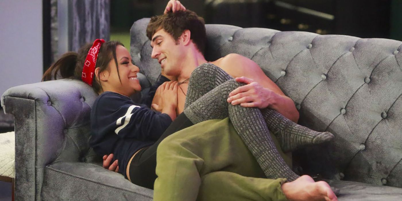 Big Brother 5 Showmances That Are Still Together (& 5 That Aren’t)