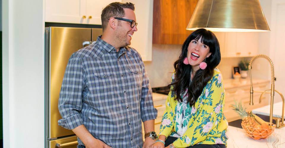 Hgtv Series Stay Or Sell Helps Homeowners Who Love Their Neighborhoods