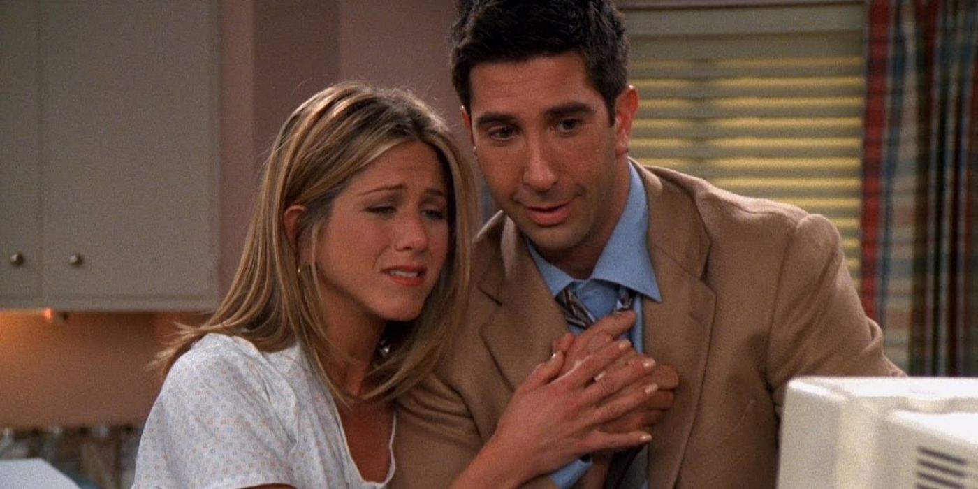5 Classic Sitcom Couples That Are Perfect Together (& 5 That Make No Sense)