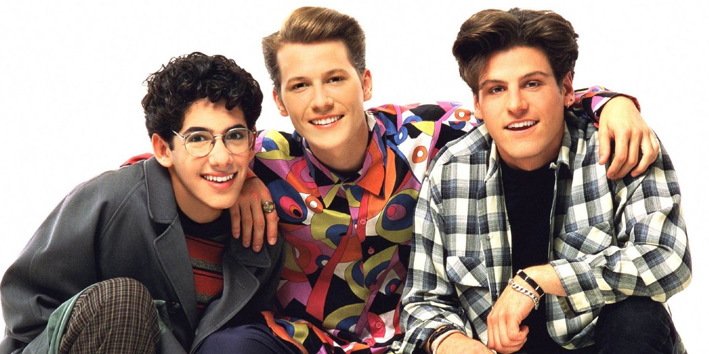 5 Sitcoms From The 90s That Are Way Underrated (& 5 That Are Overrated)