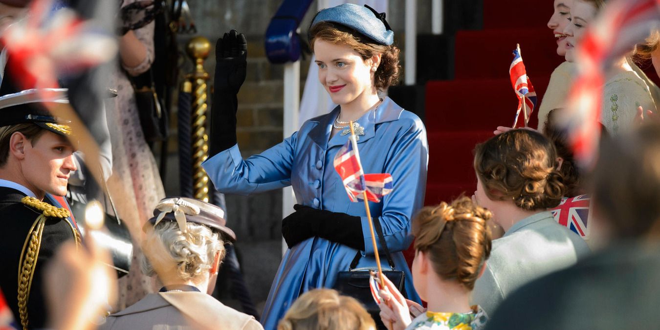 The Crown 10 Hidden Details About Queen Elizabeths Costume You Didnt Notice