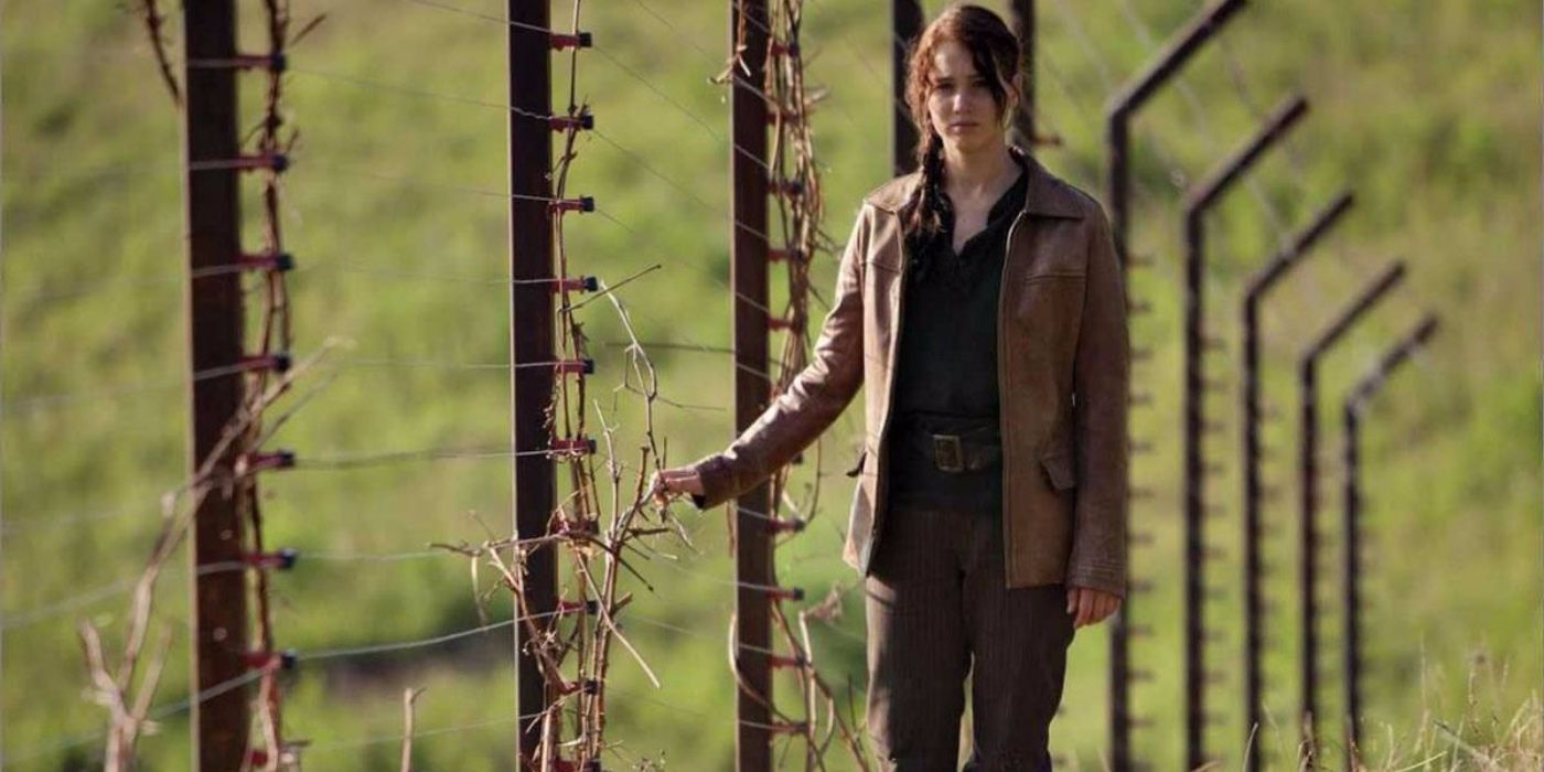 The Hunger Games 10 Most Selfless Things Katniss Ever Did