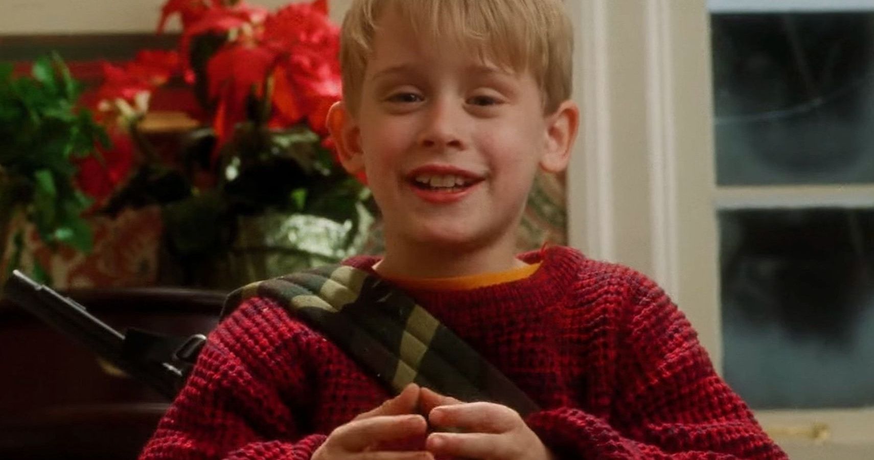 Home Alone 10 of Kevins Best Schemes Ranked