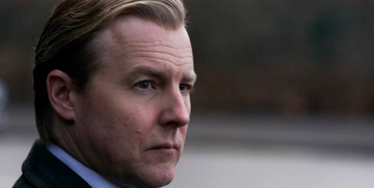 The Crown Season 3 True Story What Netflix S Show Changed Ignored