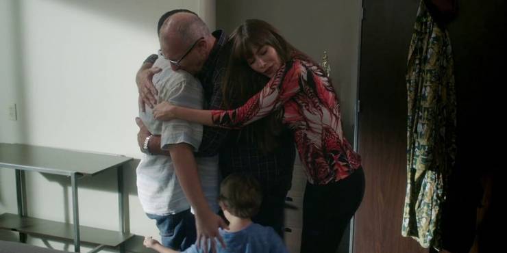 Modern Family 10 Of Jay S Biggest Mistakes Screenrant Modern Family 10 Of Jay S Biggest Mistakes Screenrant