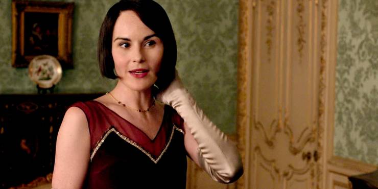 Downton Abbey 10 Hidden Details About Mary Crawley S Costume You