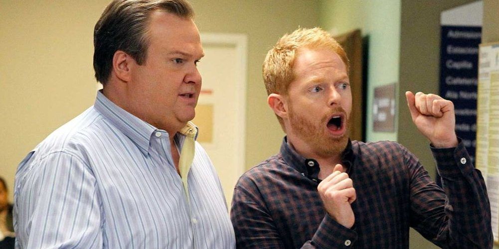 Modern Family 10 Reasons Phil & Jay Arent Real Friends