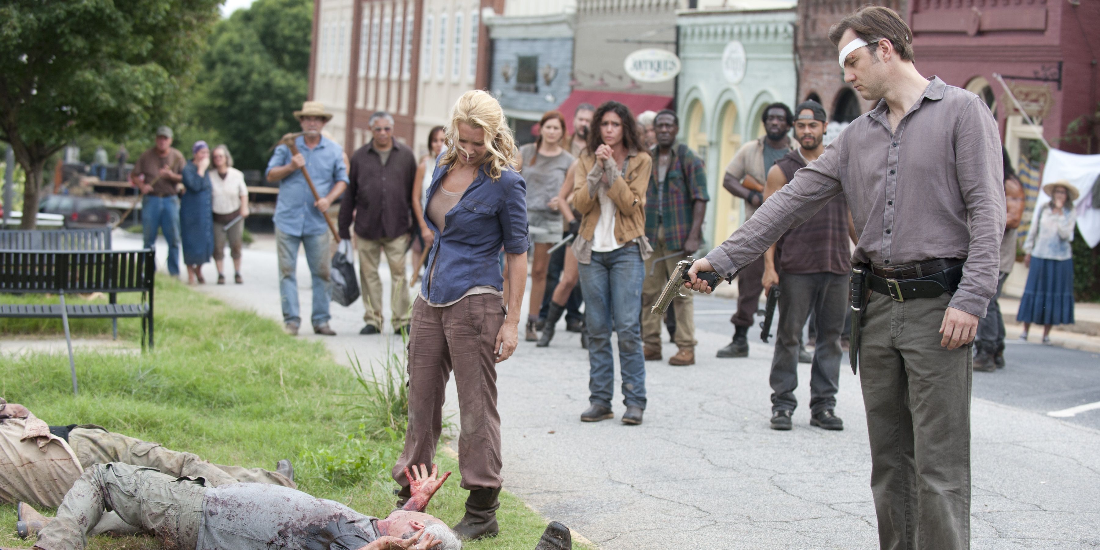 The Walking Dead 10 Hidden Details About Alexandria That You Might Have Missed