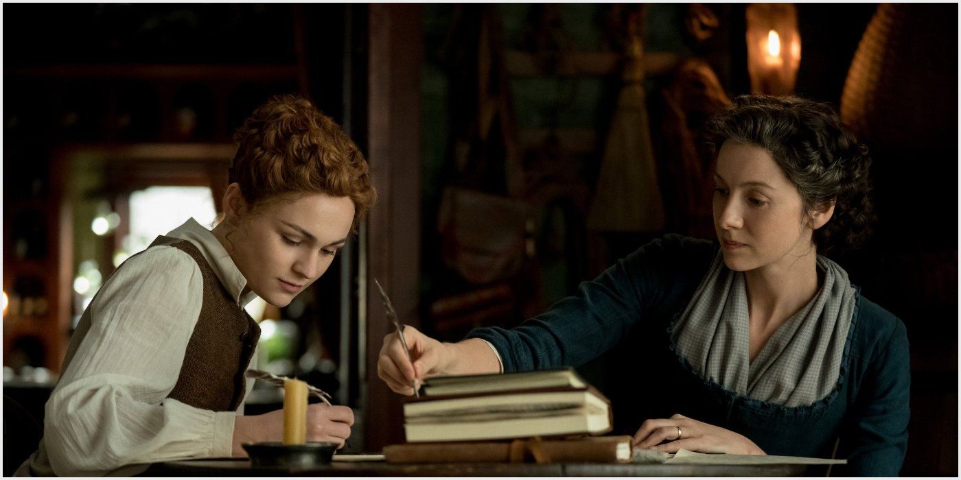 Brianna and Claire in Outlander
