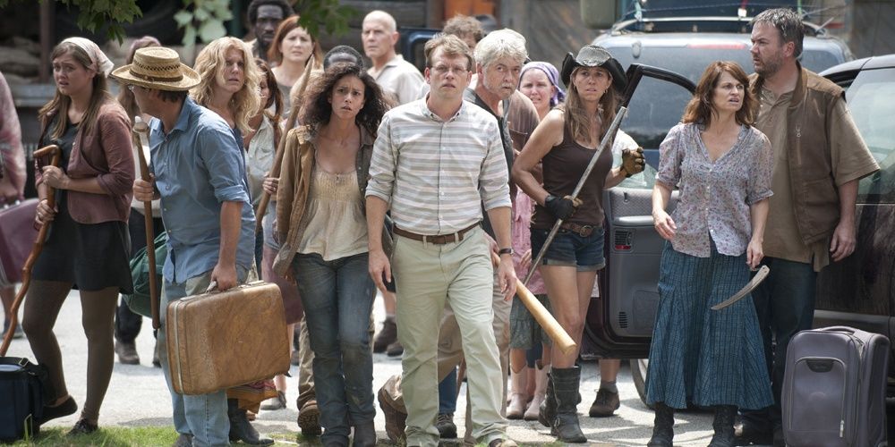 The Walking Dead 10 Hidden Details About Woodbury You Never Noticed