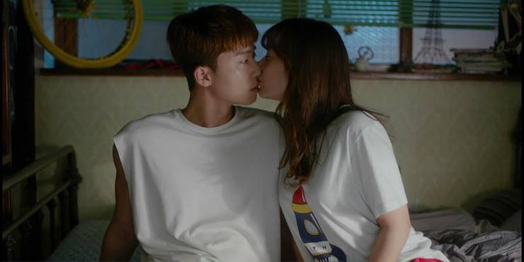 Get 15 K Dramas With Steamiest Kissing Scenes That Will Make You Swoon For Free Get Wallpaper 15 K Dramas With Steamiest Kissing Scenes That Will Make You Swoon For iPhone