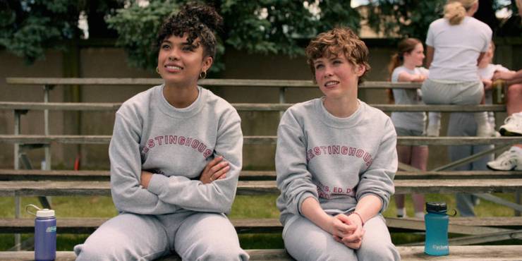 I Am Not Okay With This 5 Things That Make No Sense About Sydney 5 About Dina I Am Not Okay With This 5 Things That Make No Sense About Sydney 5 About Dina