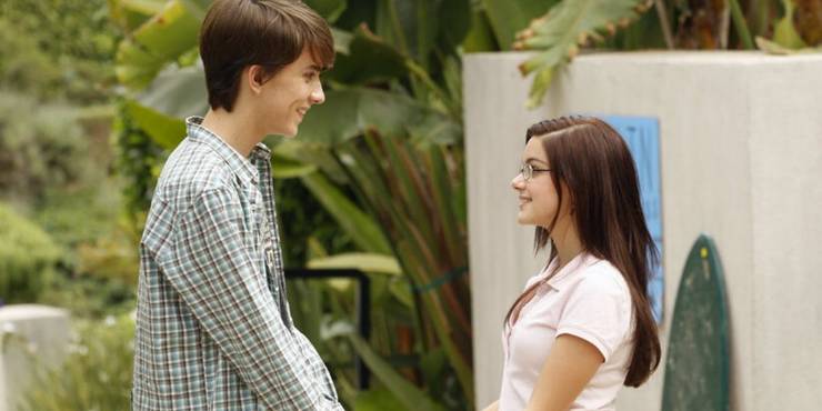 Modern Family 10 Of Alex S Love Interests Ranked Screenrant