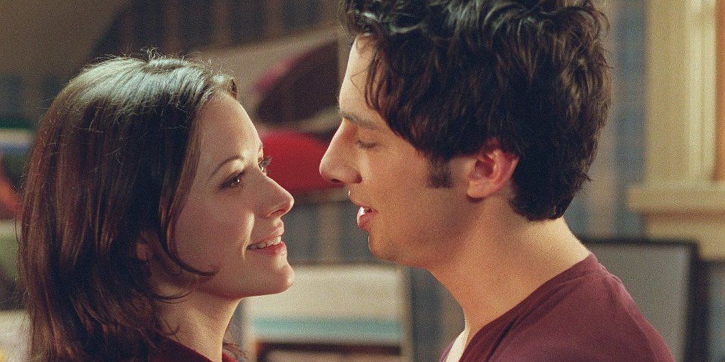 Scrubs 5 Reasons Elliot Was Perfect For JD (& 5 Reasons He Should Have