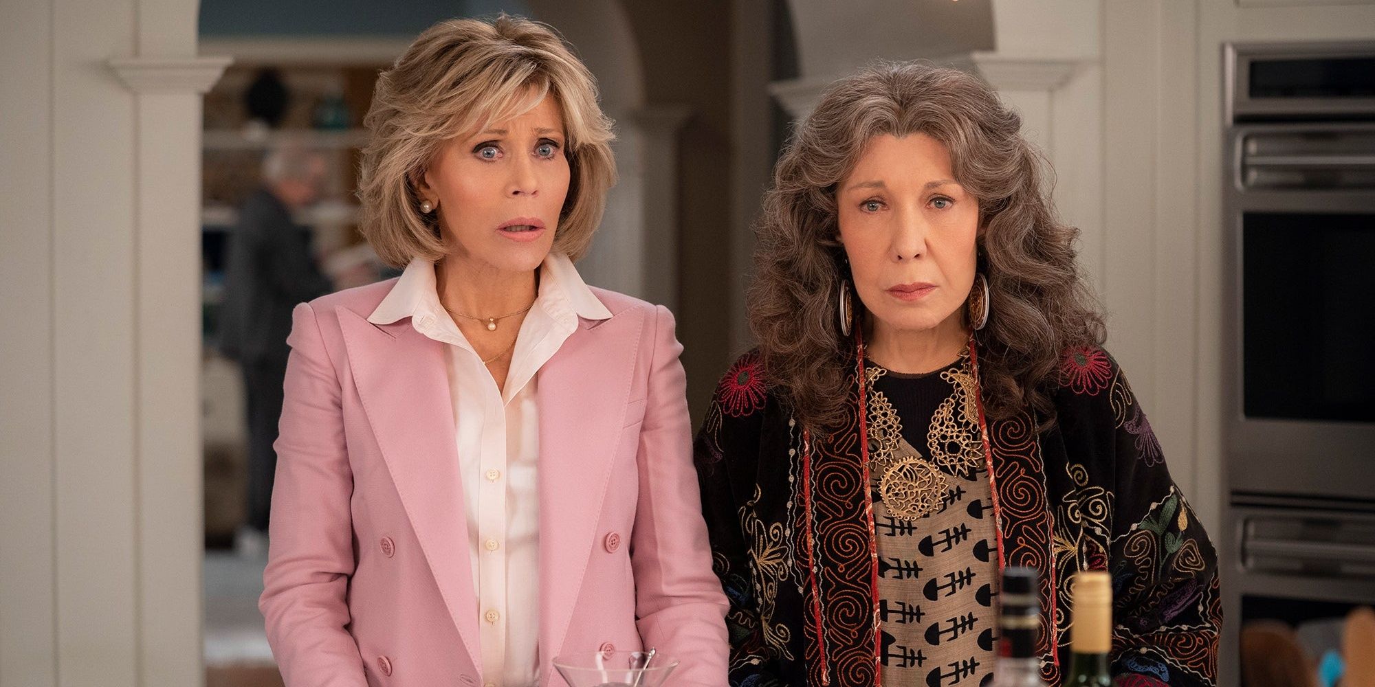 Grace And Frankie 10 Times The Show Breaks Boundaries