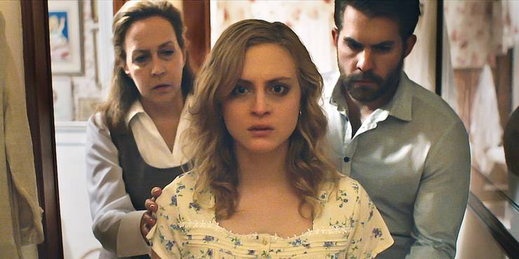 The House On Pine Street 10 Crazy Facts You Need To Know About The Indie Horror Movie