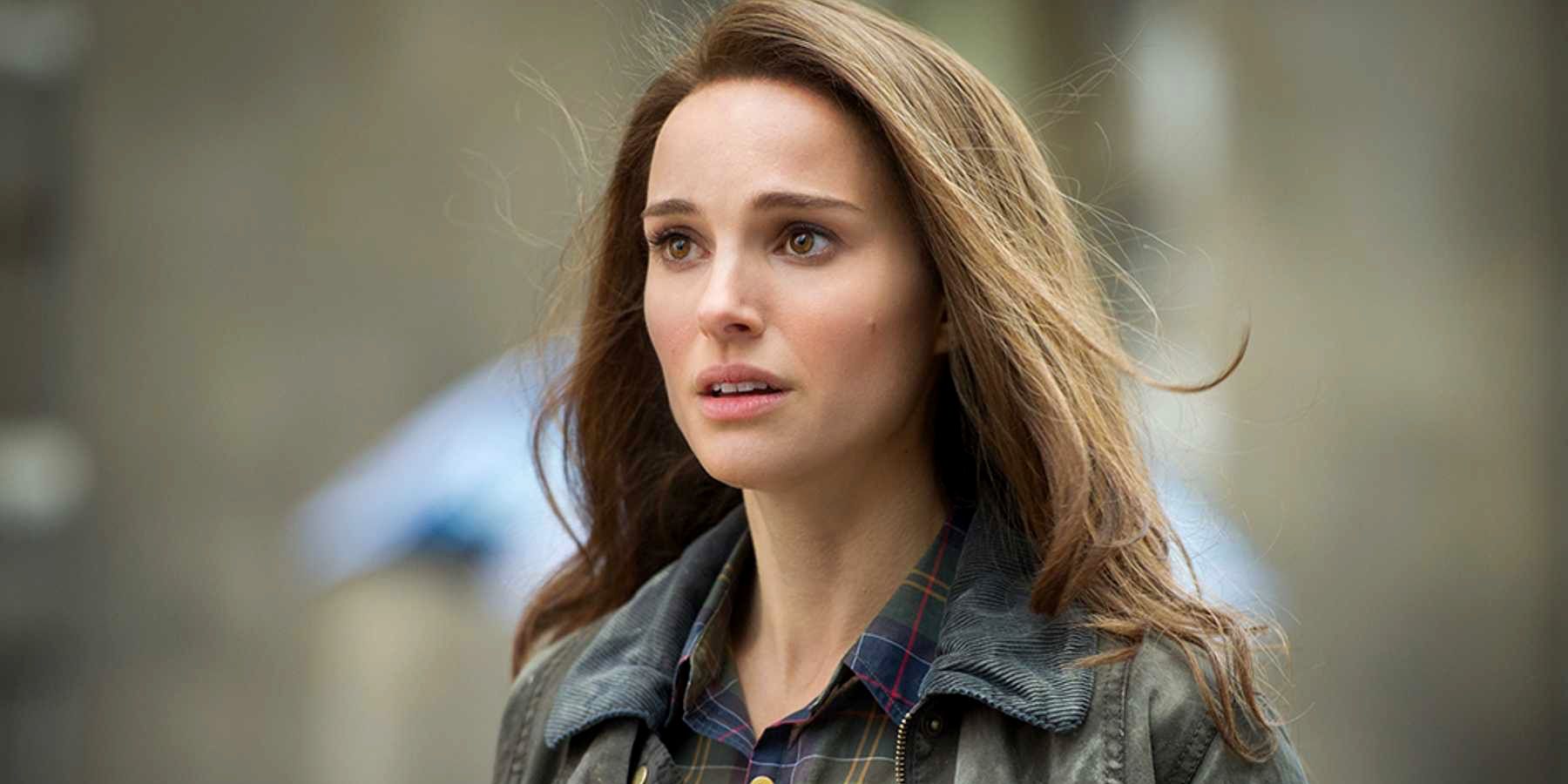 Natalie-Portman-as-Jane-Foster-in-Thor.j