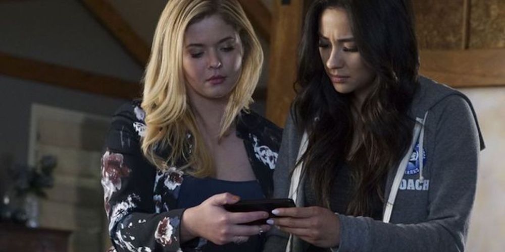 Pretty Little Liars 5 Reasons Why Emily Should Have Been With Paige ...