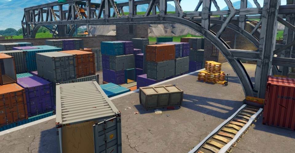 Refrigerator Shipping Container Fortnite Fortnite How To Destroy 7 Shipping Containers At Dirty Docks Week 10 Challenge