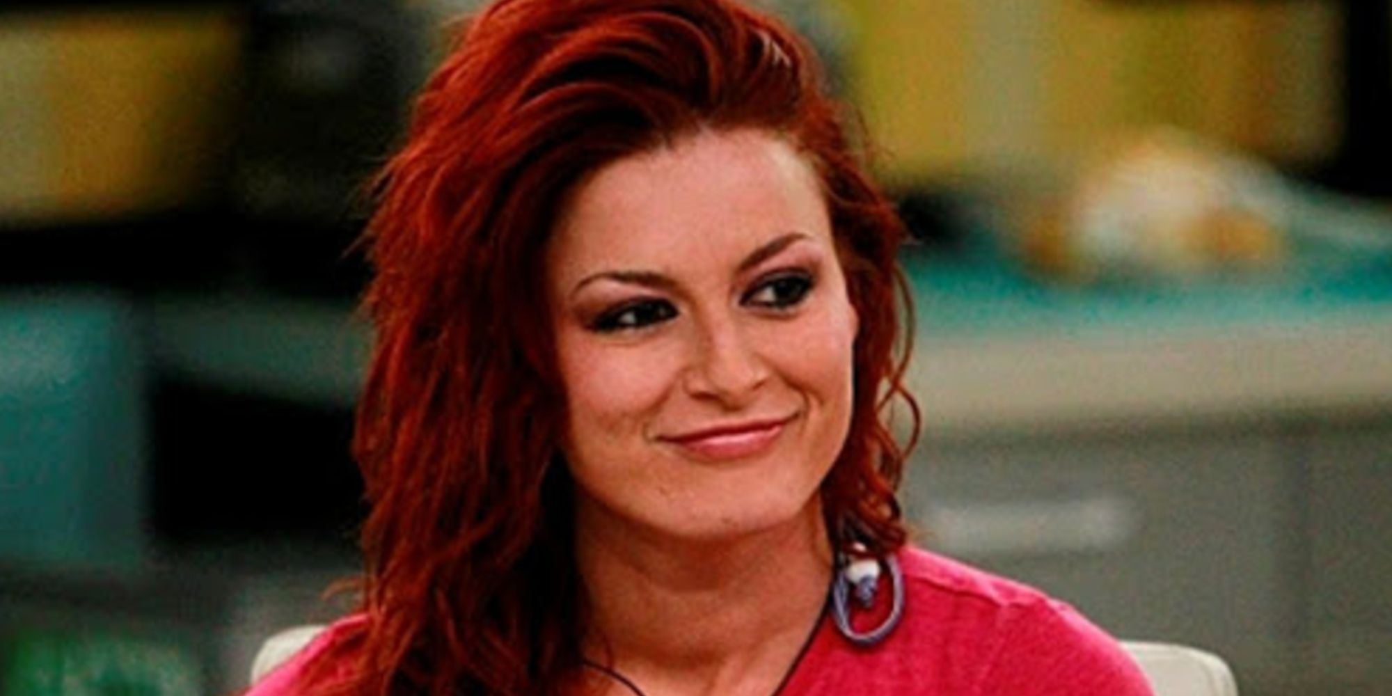 Be jess. Big brother 13. Большой брат логотип. Тв шоу большой брат. Грудастые в шоу большой брат.