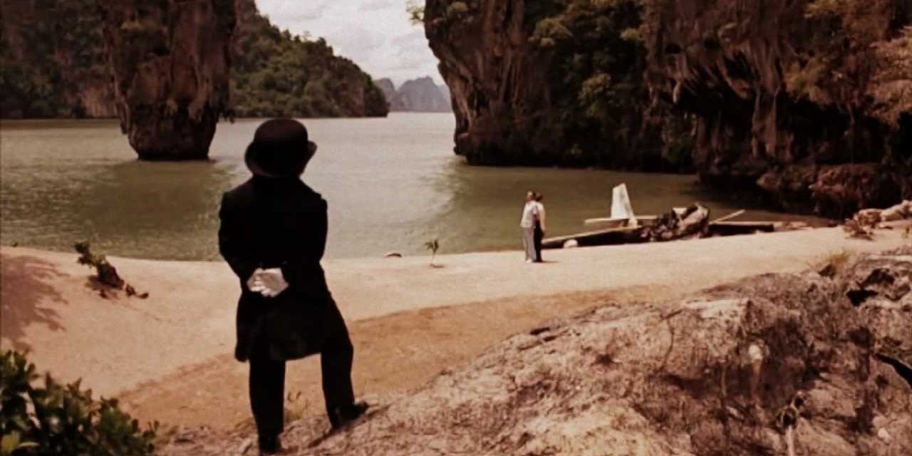 15 Best James Bond Opening Action Scenes