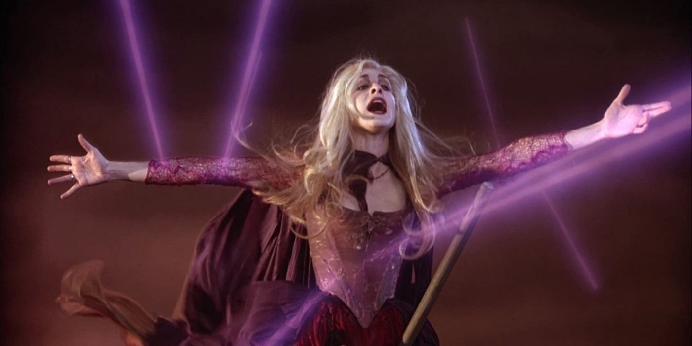 Hocus Pocus: 5 Times Sarah Was The Strongest Sister (& 5 Times She Was