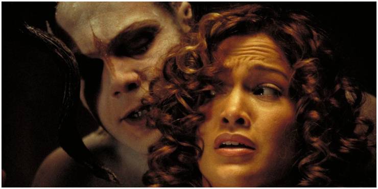 10 Terrifying Movies That Use Technology As A Scare Tactic