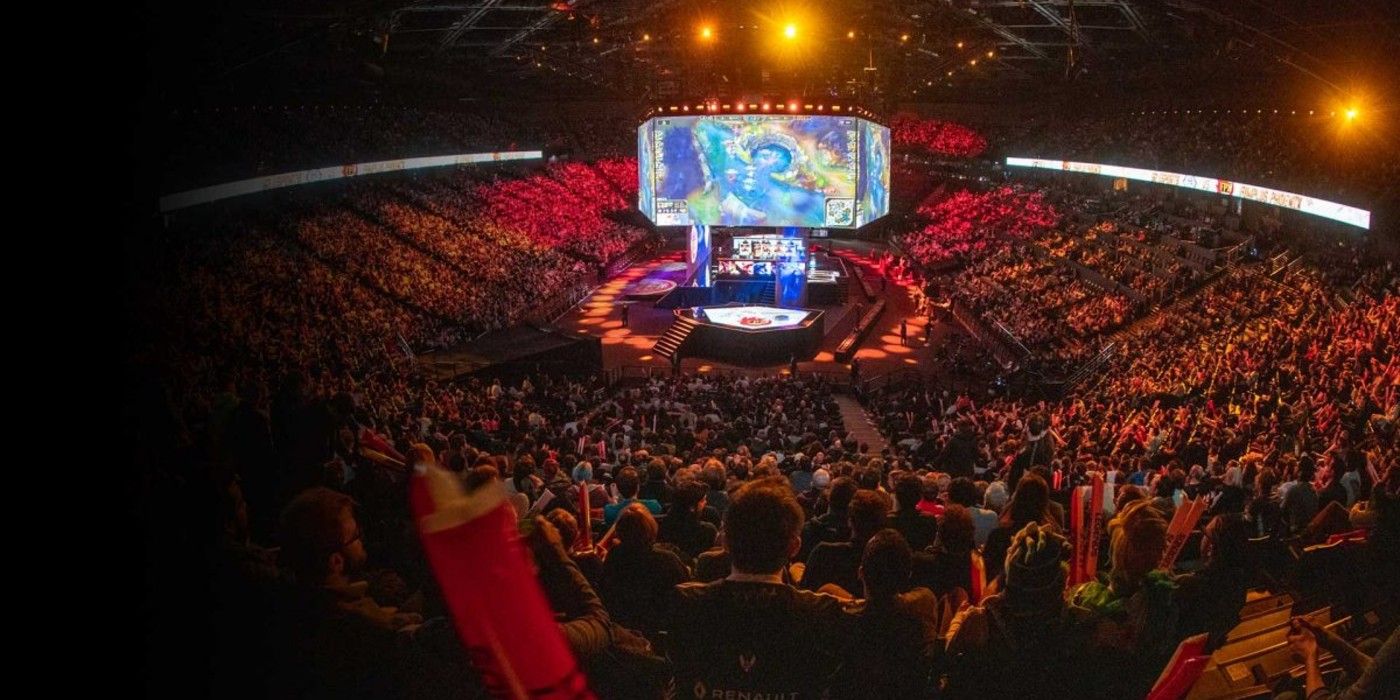 Pro Gaming Is Causing Gambling Epidemic Among Young People