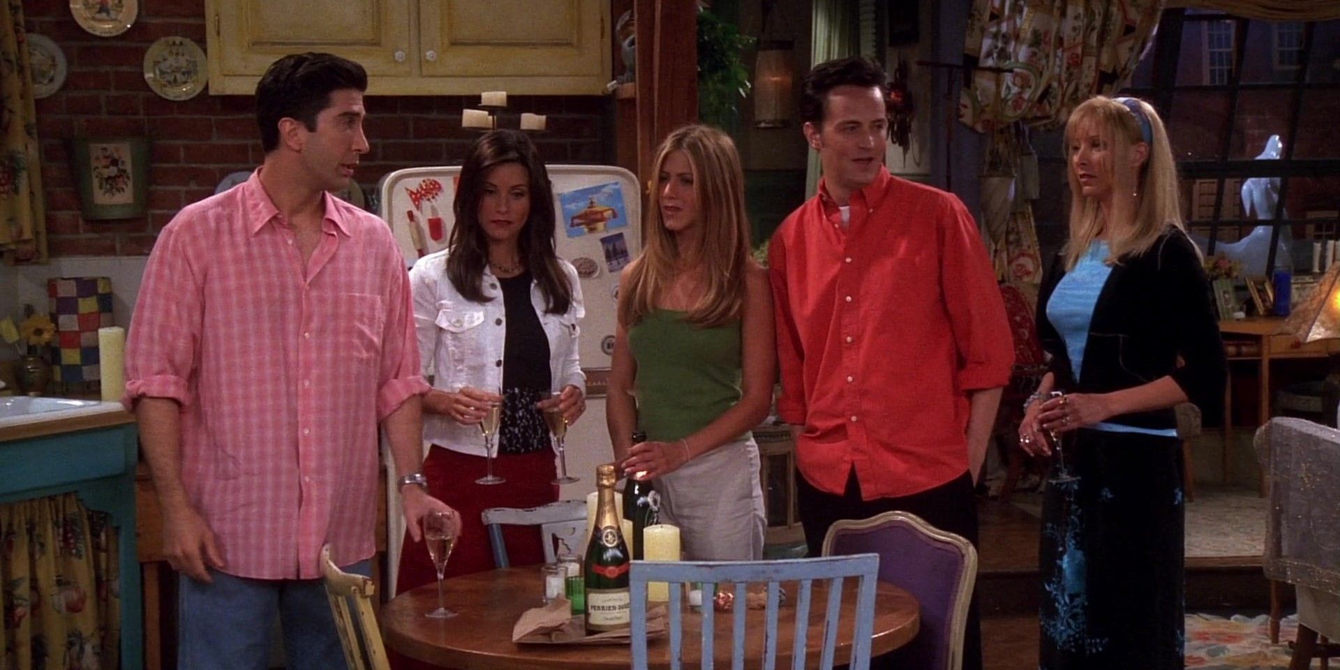 Friends 5 Times Monica Was A Good Friend (& 5 She Was Awful)